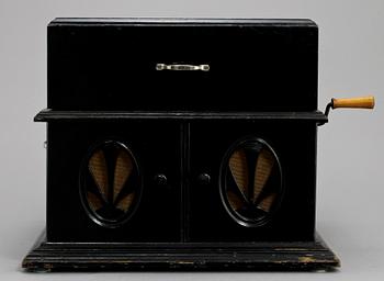 VEVGRAMMOFON med SKIVOR, Veni Vidi Vici soundbox, 1900-talets första hälft.