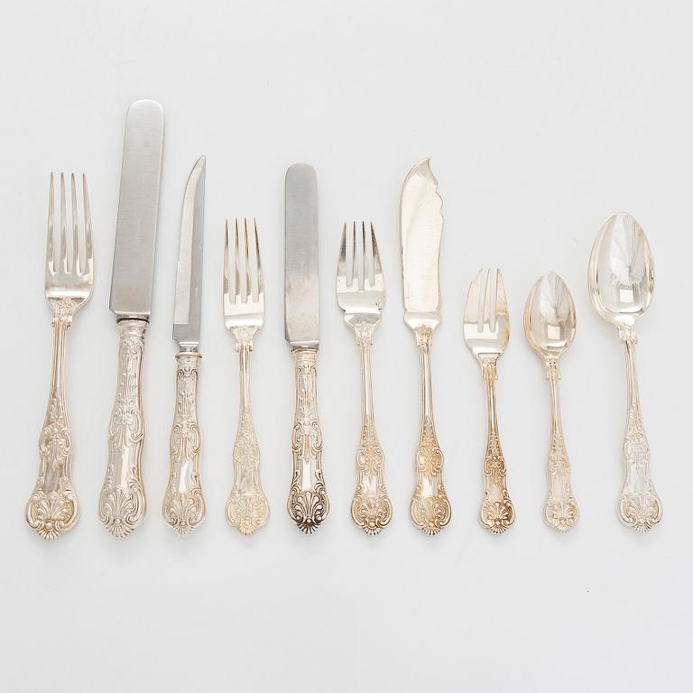 Bestickuppsättning, 143 delar, silver 800, Mellaneuropa. Finska importstämplar.