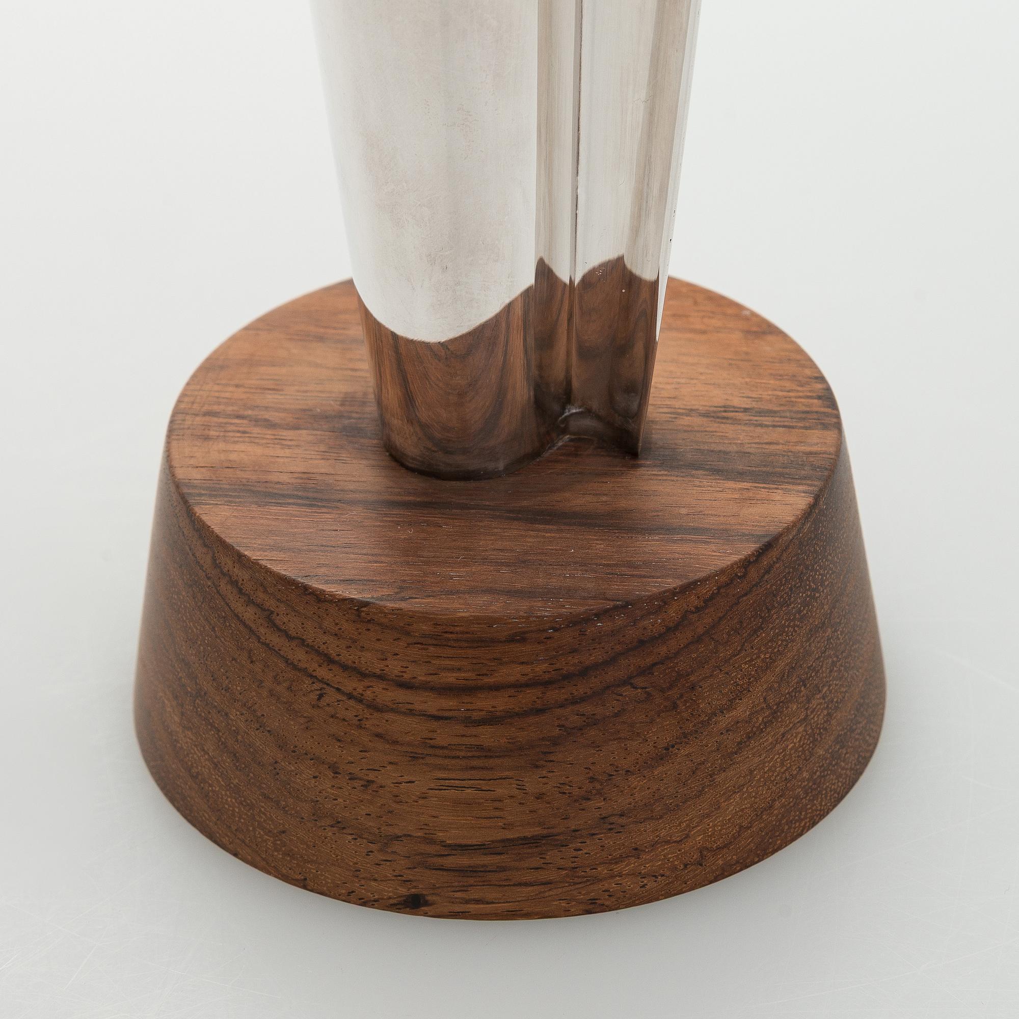 Tapio Wirkkala, vas, sterlingsilver och palisander, TW 228, "Liekki" (Flamma), Kultakeskus, Tavastehus.