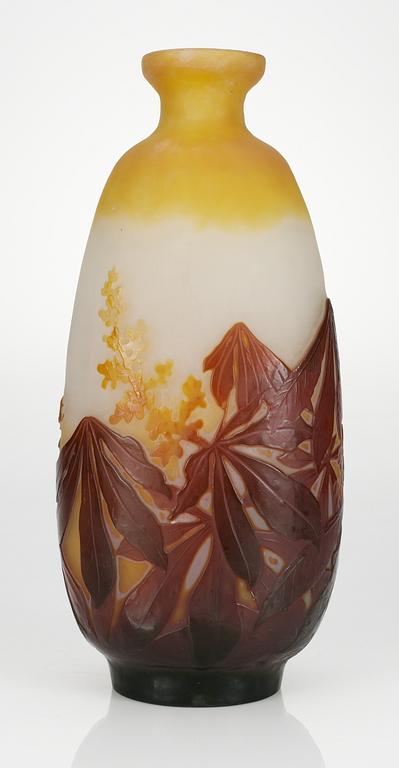 An Emile Gallé Art Nouveau cameo glass vase, Nancy, France.