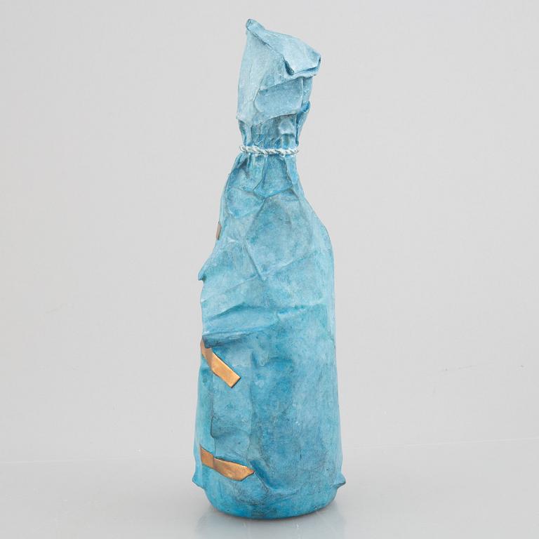Yrjö Edelmann, "Wrapped Moët & Chandon".