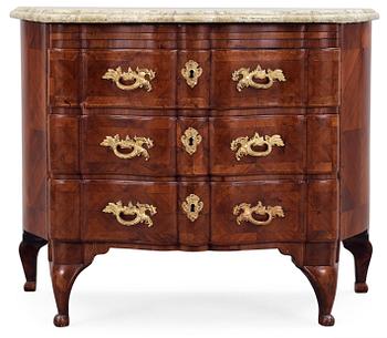 360. A Swedish Rococo 18th century commode in the manner of C. Linning.