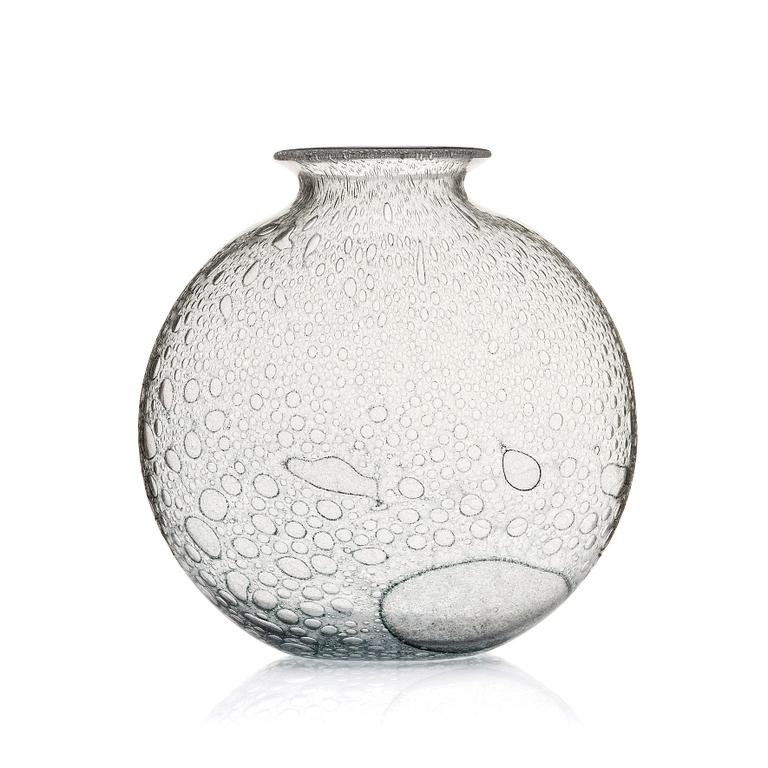 Ercole Barovier, an 'Efeso' glass vase, Barovier & Toso, Murano, Italy 1960s.