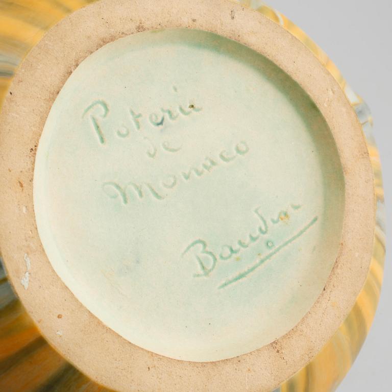 A bowl made by Eugene Baudin for Poterie de Monaco, signed, omkring år 1900.