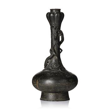 919. A large garlic head qilong bronze vase, Ming dynasty (1368-1644).