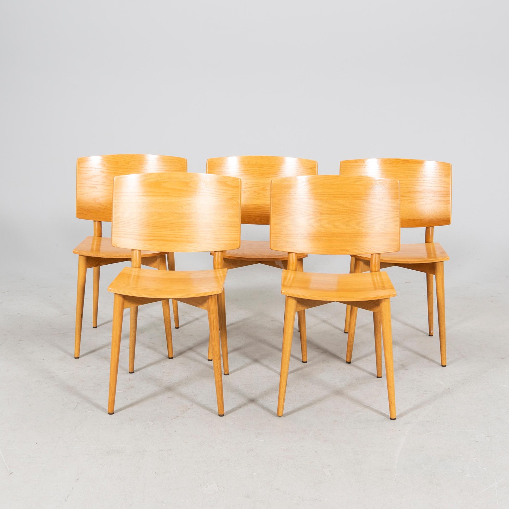 Jonas Lindvall, stolar 5 st "Oak" för Skandiform 2000-tal.
