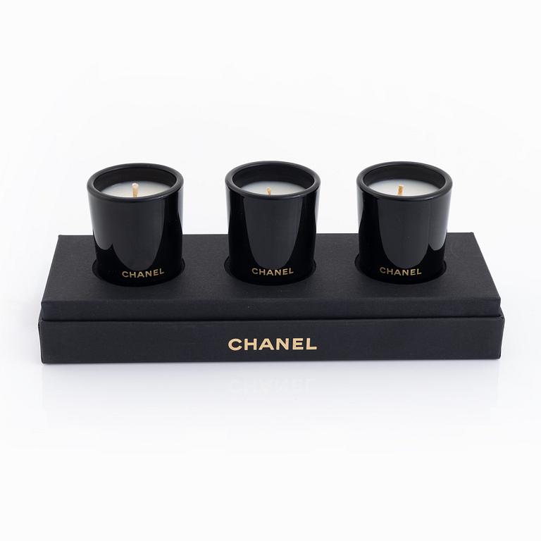 Chanel, scented candles.