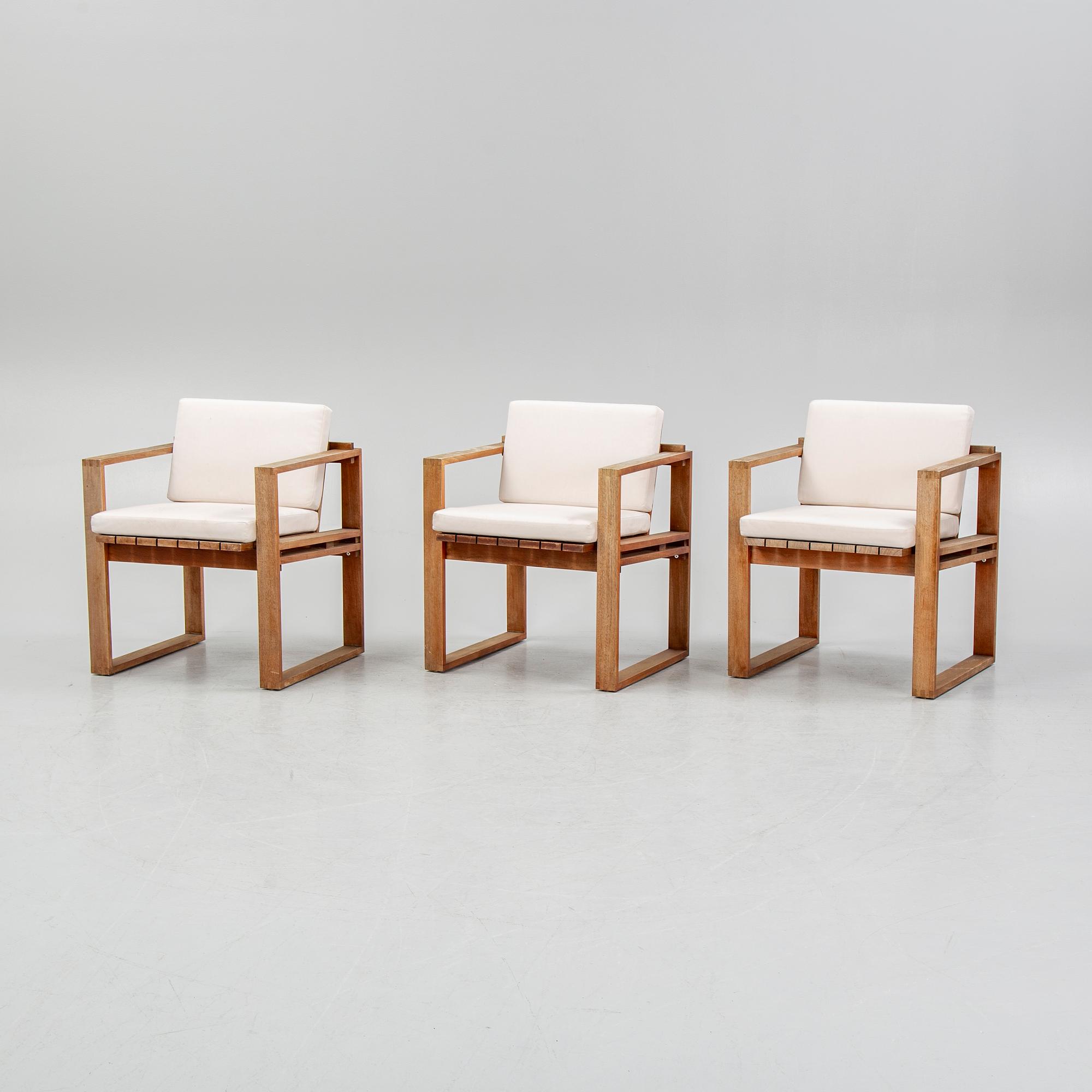 A garden table with sofa and three armchiars, Carl Hansen & Søn, Denmark.