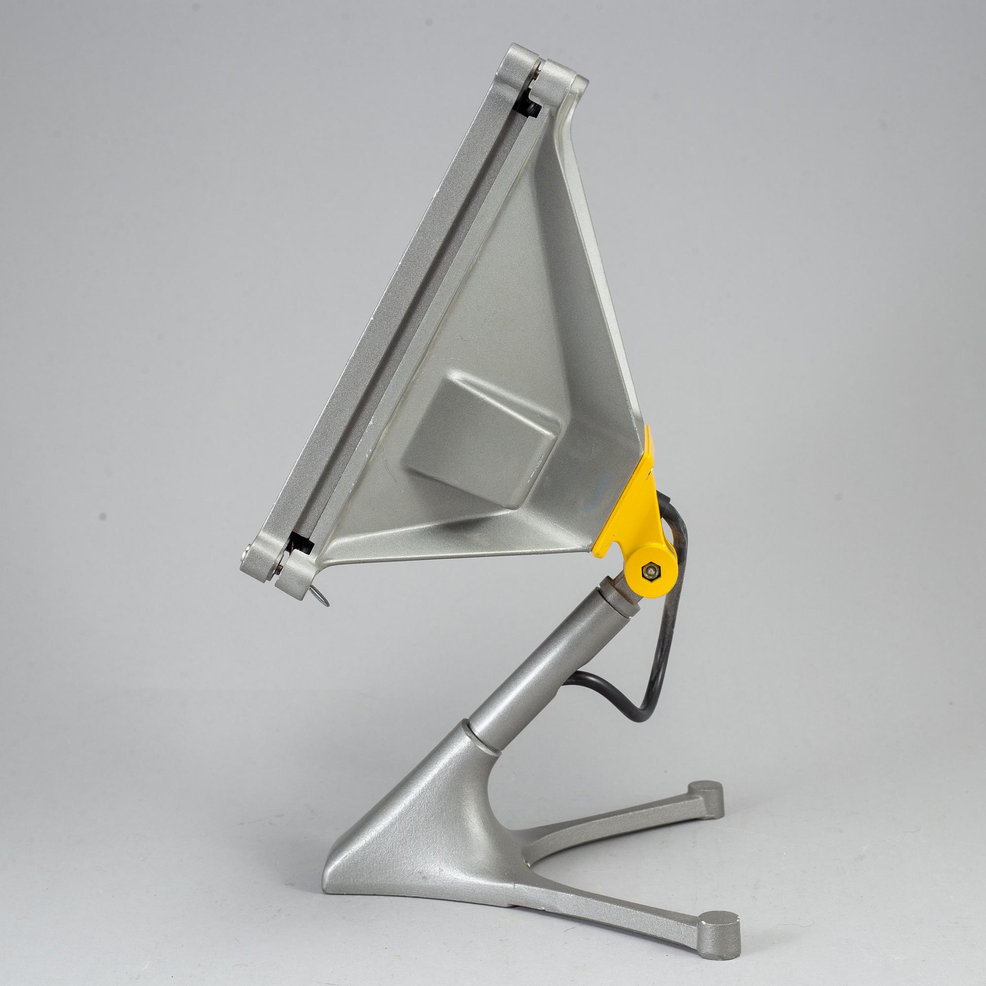 RENZO PIANO, four 'Lingotto' wall lights, Iguzzini.