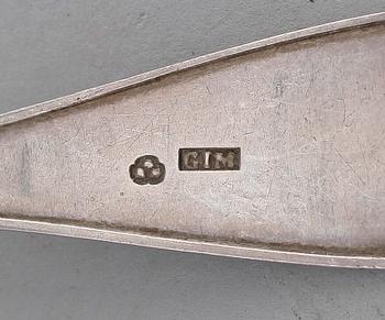 SKEDAR, 14 st snarlika, silver, svenska stämplar 1800-/1900-tal. Vikt ca 450 g.
