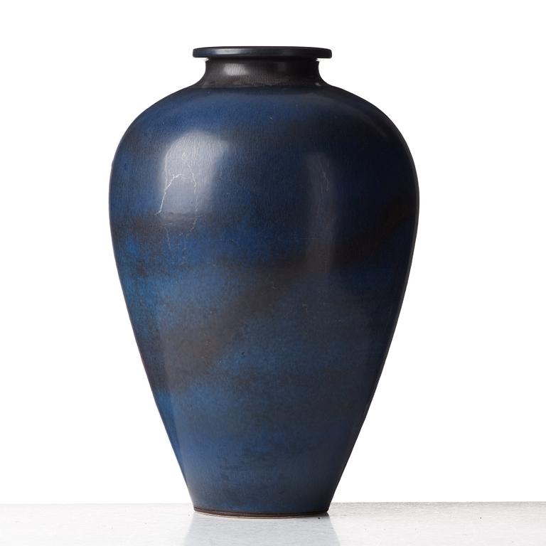 Berndt Friberg, a stoneware vase, Gustavsberg studio, Sweden 1959.