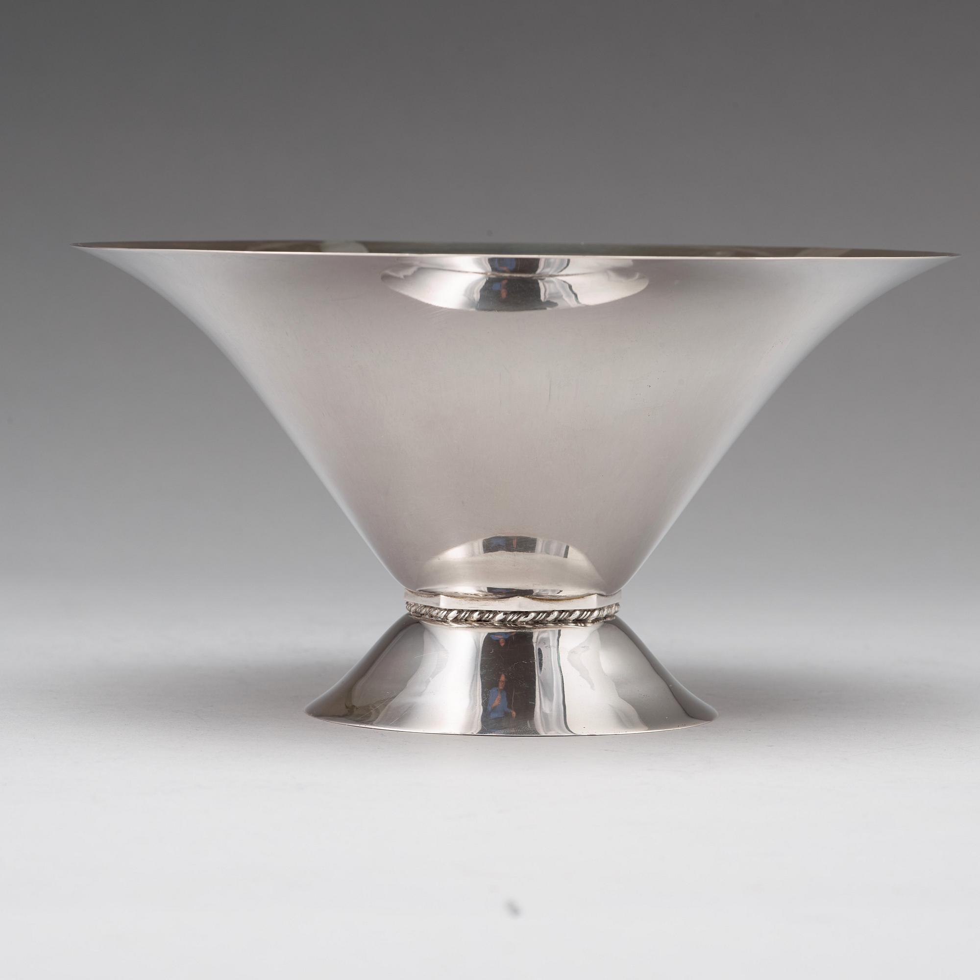 Wiwen Nilsson, skål, Lund 1929, silver.