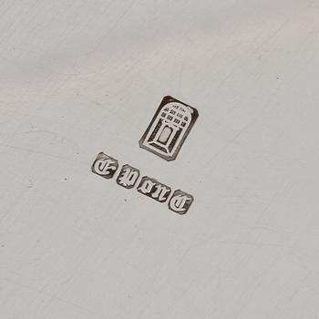 BRICKOR, 2 st, nysilver, omkring 1900-talets första hälft.