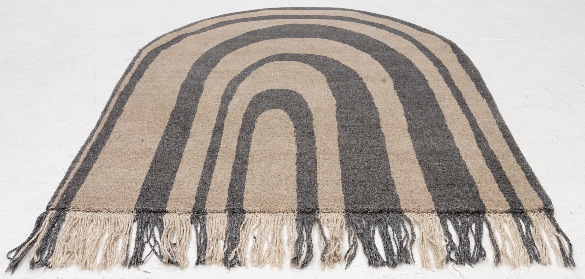 Matta, no.6, Cappelen Dimyr, ca 180 x 120 cm.