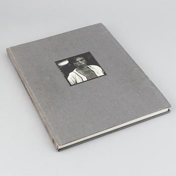 3 photobooks, "Ingen har sett allt", "Pure Architecture" & "Tuija Lindström".