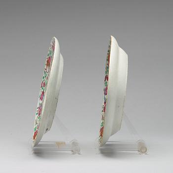 A pair of Canton famille rose serving dishes, Qing dynasty, 19th Century.