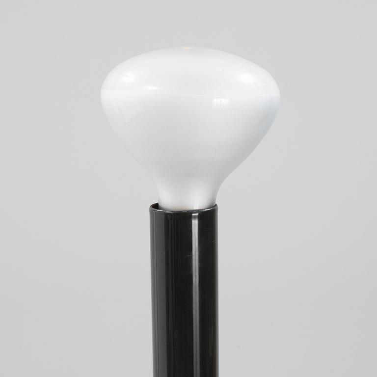 Achille & Pier Giacomo Castiglioni, golvlampa, "Luminator", Flos, formgiven 1954.