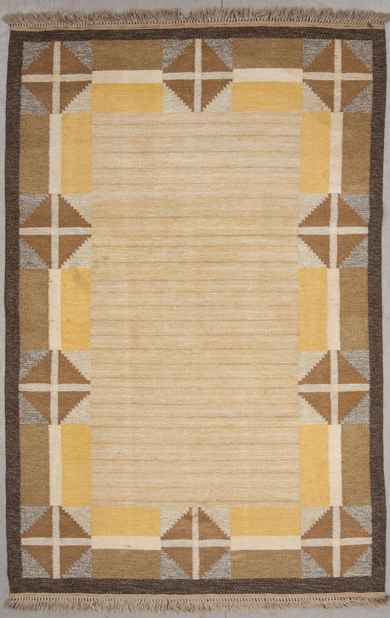 MATTA, rölakan, 1900-talets mitt, ca 244 x 158 cm.