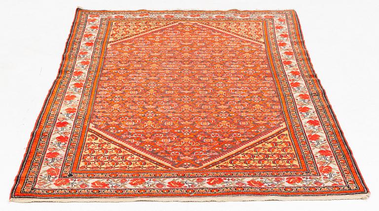 Matta, Malajir, semiantik, ca 197 x 134 cm.