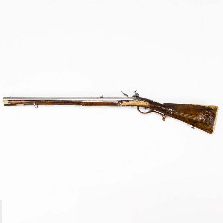 A Flintlock short rifle, circa 1780.