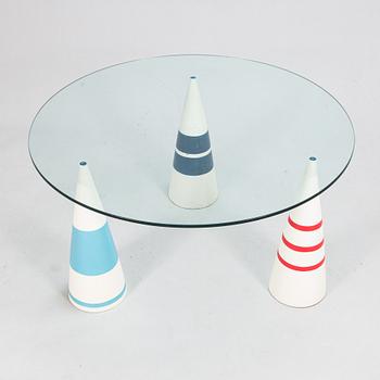 Olavi Hänninen, a 1985 'Buoy' coffee table.