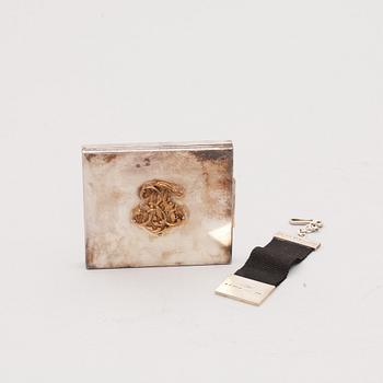 CIGARETTETUI OCH SORGEBAND, silver Wiwen Nilsson Lund 1940-tal.