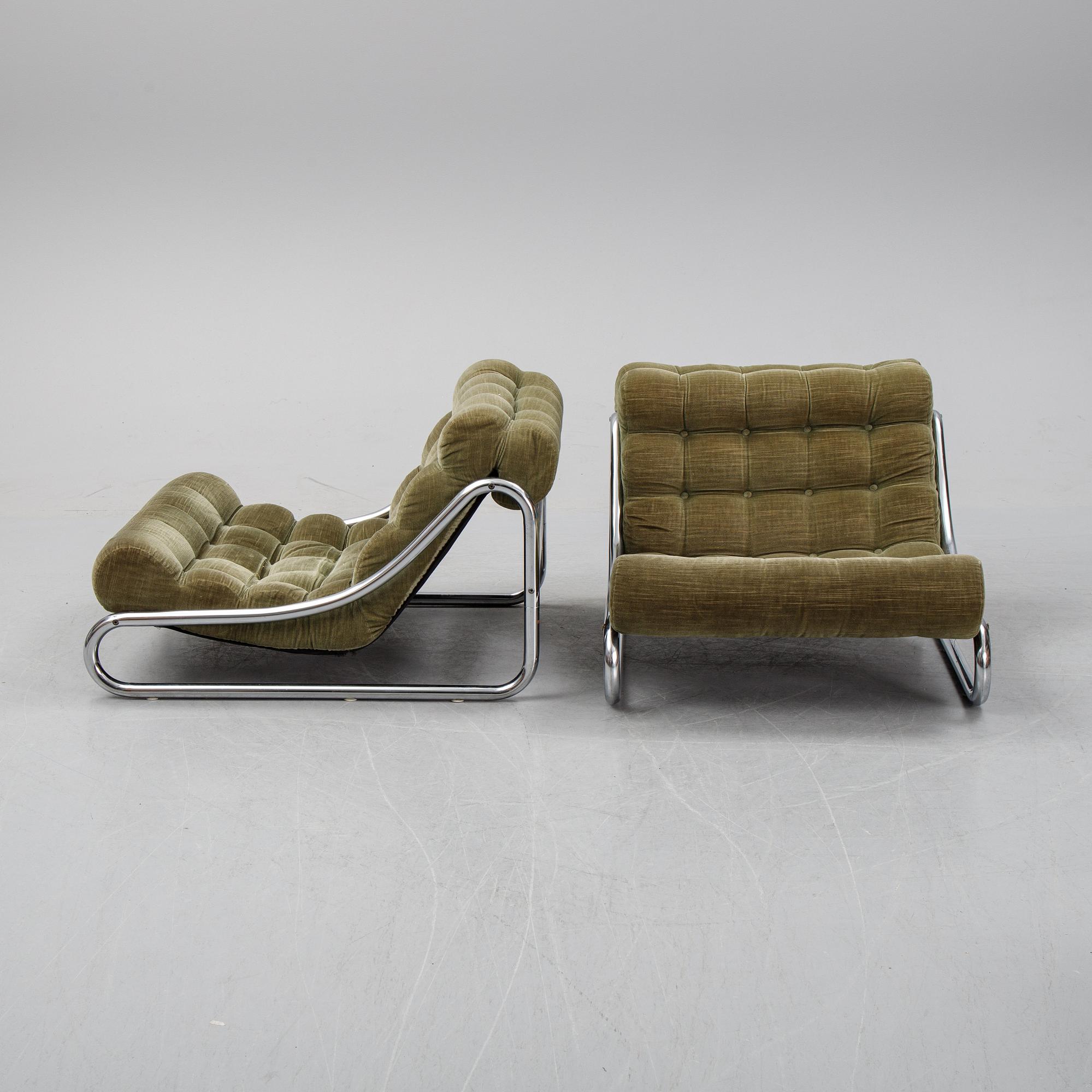 A pair of 'Impala' lounge chairs with table by Gillis Lundgren for IKEA, released 1972.