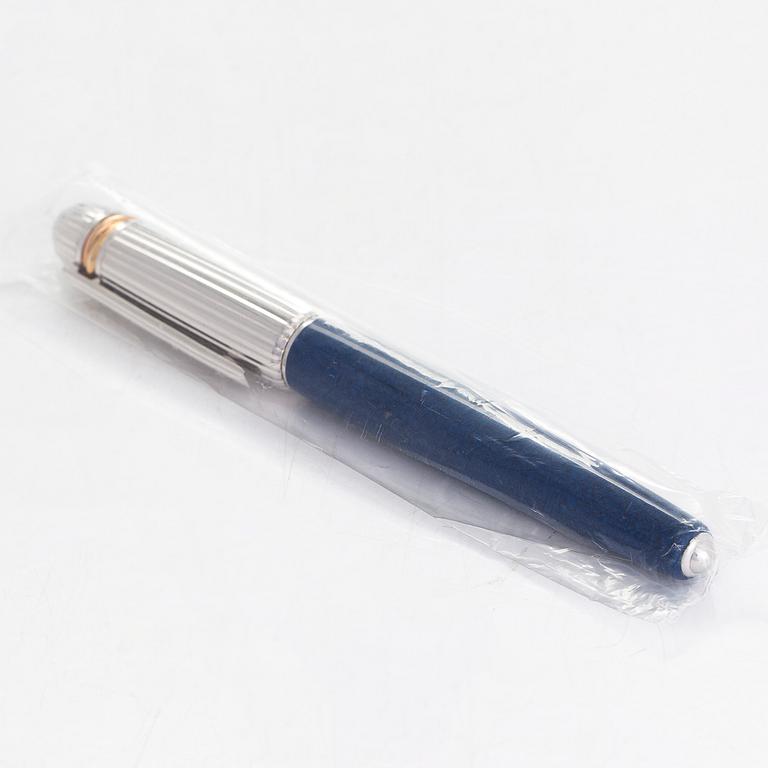 Cartier, a 'Pasha de Cartier Laque Bleu' ballpoint pen.
