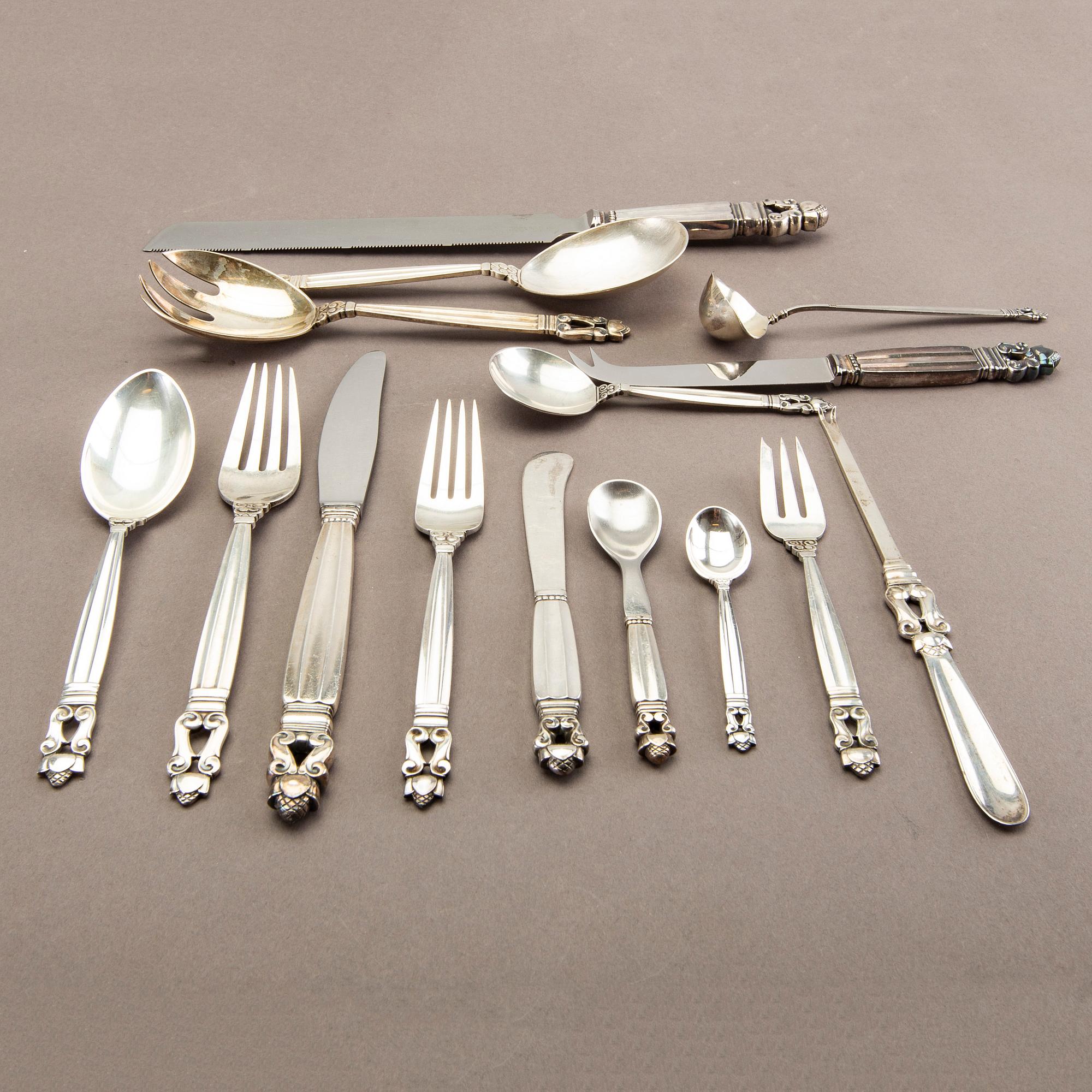 Johan Rohde, a set of 79 pcs of "Konge/Acorn" sterling silver flatware, maker's mark Georg Jensen, Copenhagen post 1945.