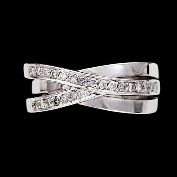 242. RING, brilliant cut diamonds, tot. 0.36 cts.