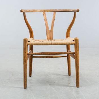 STOL, "Y-stolen", Hans J. Wegner för Carl Hansen & Søn. 1900-talets andra hälft.
