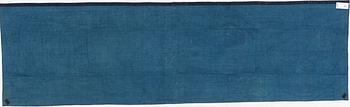 Antikt kinesiskt sidenbroderi, sen Qingdynasti, ca 300 x 88 cm.