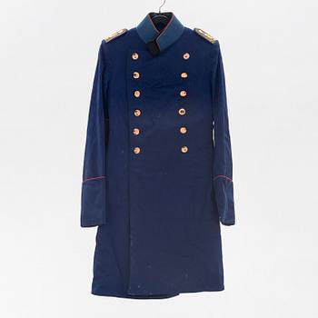 A lot with uniforms parts for German WWI medical officer.