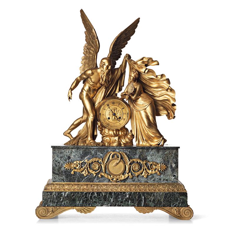 A French mantel clock, first half of the 19th century.