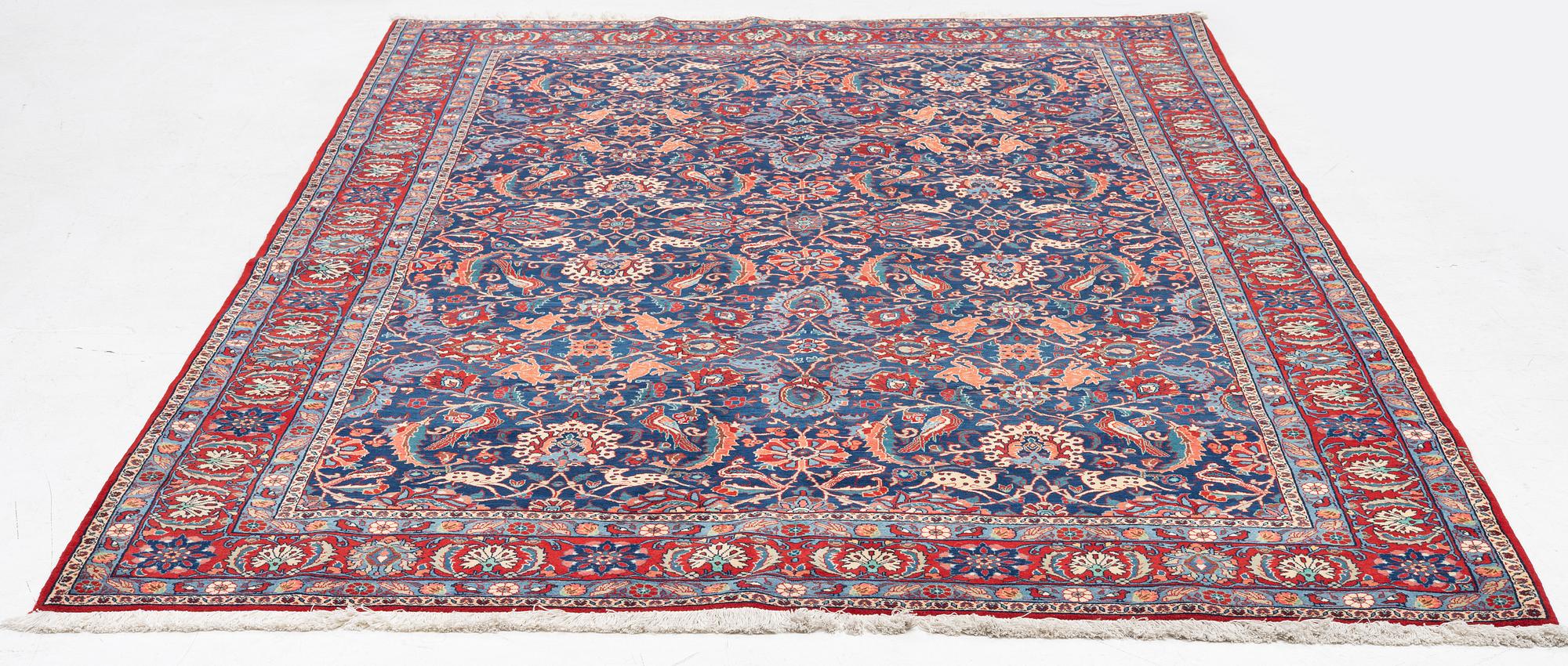 Rug, semi-antique Veramin, approx. 327 x 218 cm.