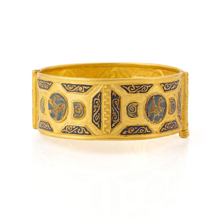 A Byzantine-style gold and enamel bracelet, presumably modern.