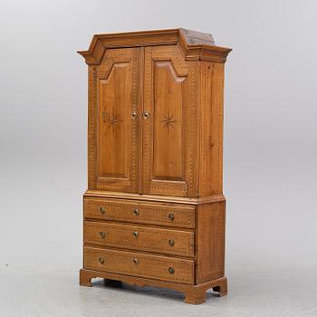 A 18th Century oak cabinet.