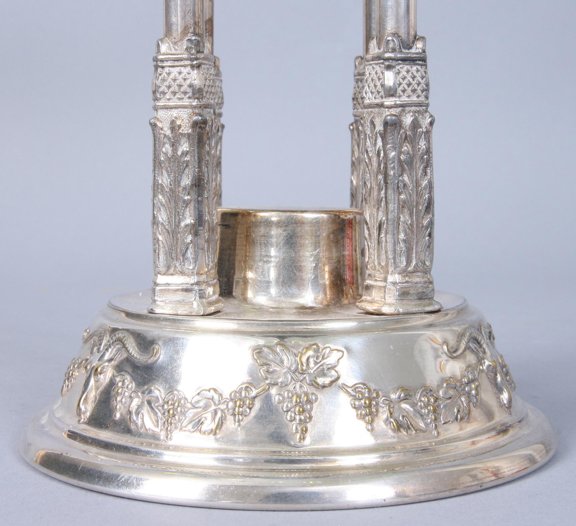 UPPSATSSKÅL, glas samt nyilver.