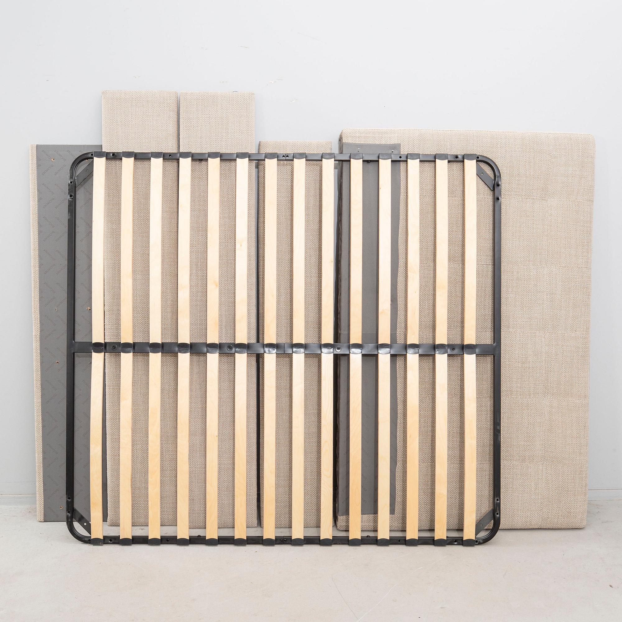 Morten Georgsen, bed "Element" for BoConcept 2000s.