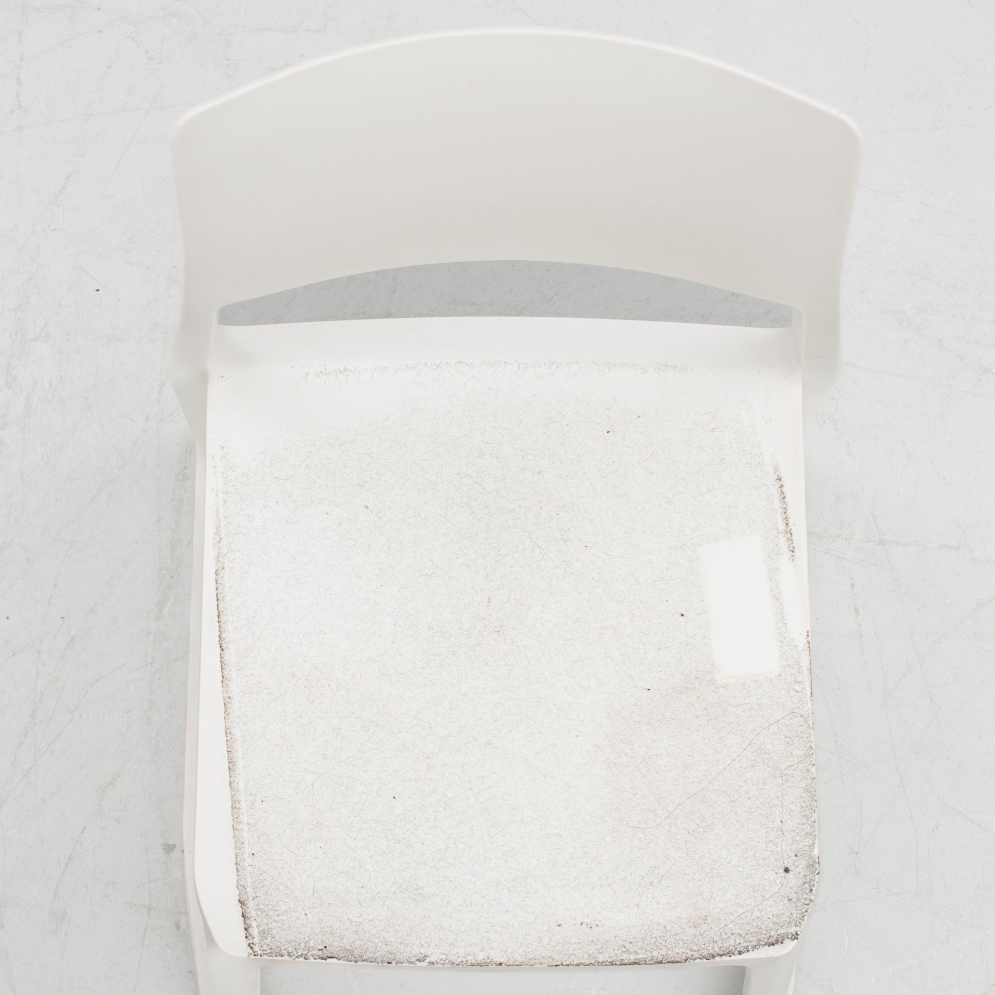 Edward Barber & Jay Osgerby, five  'Tip Ton'-chairs, Vitra.