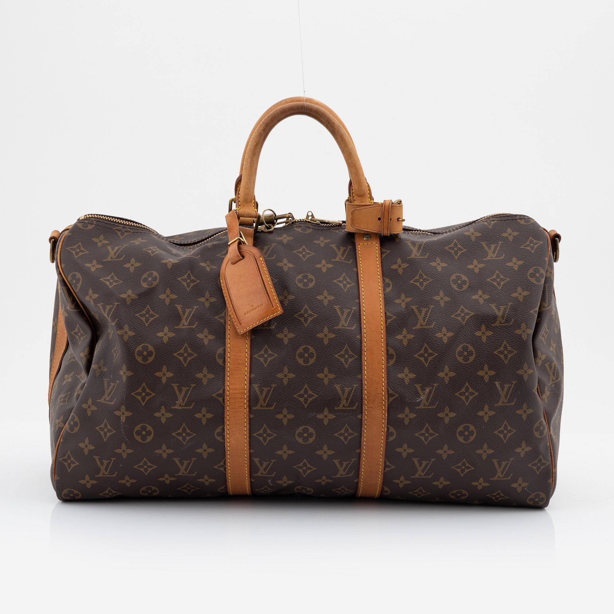 Louis Vuitton, A Monogram 'Keepall 50 Bandouliere' Weekendbag, 1990.