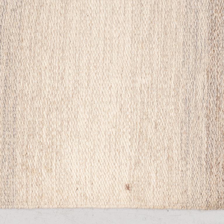 A carpet, flat weave, ca 198,5-200 x 137-139,5 cm, signed BA(?), probably Sweden.