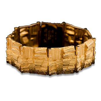 109. Björn Weckström, BRACELET, "Suma", 14K gold. Lapponia 1971.