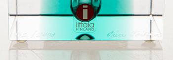 OIVA TOIKKA,  an annual glass cube signed Oiva Toikka, Nuutajärvi 1999, numbered 402/2000.
