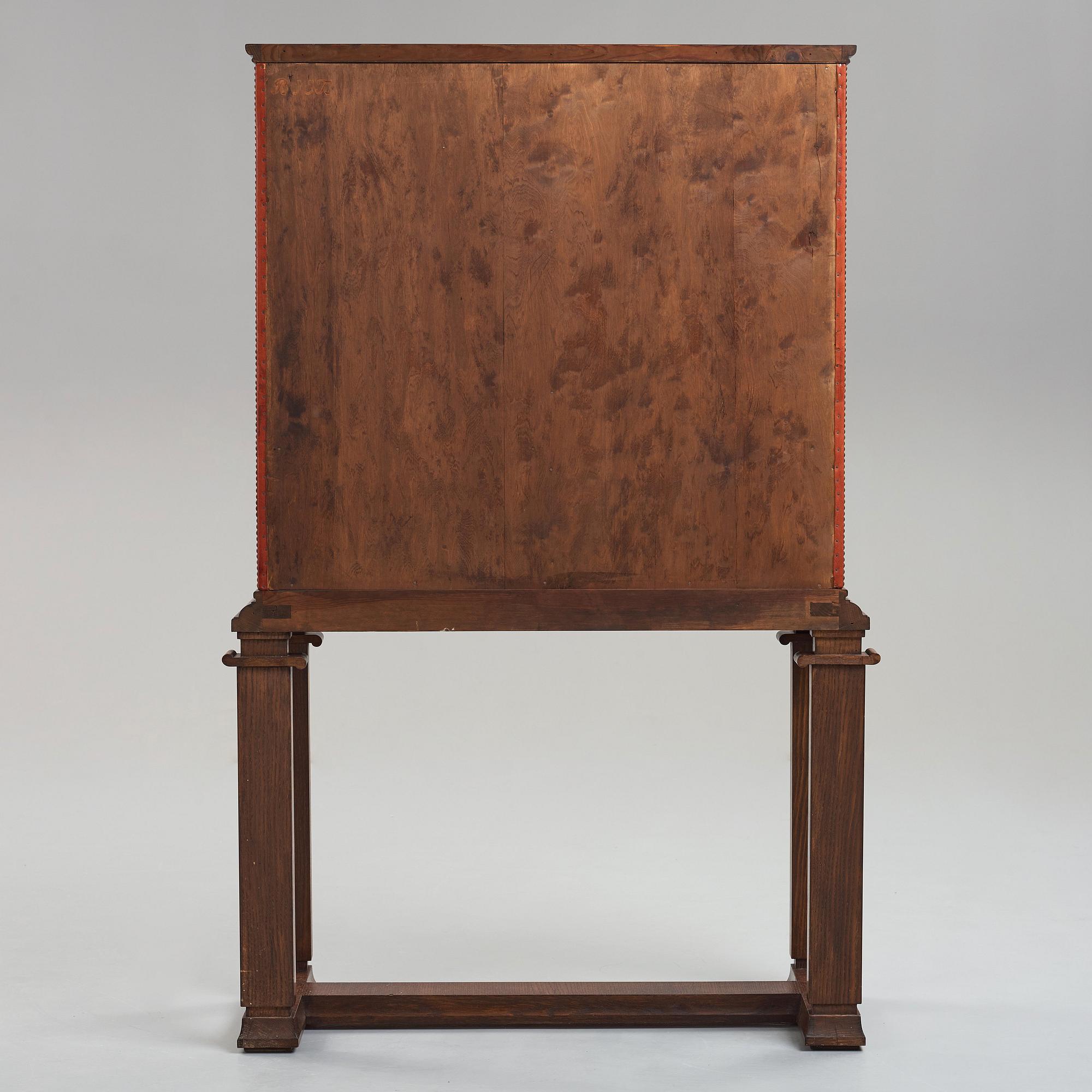 Otto Schulz, a Swedish Modern cabinet on stand, Boet, Gothenburg, Sweden, 1940.