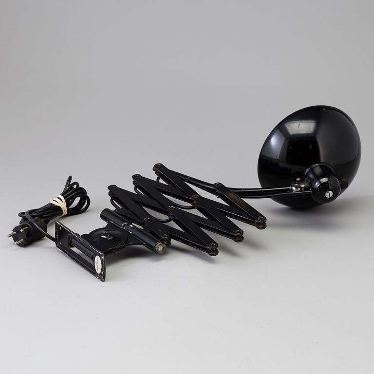 VÄGGLAMPA, Christian Dell, Kaiser & Co, formgiven 1936.