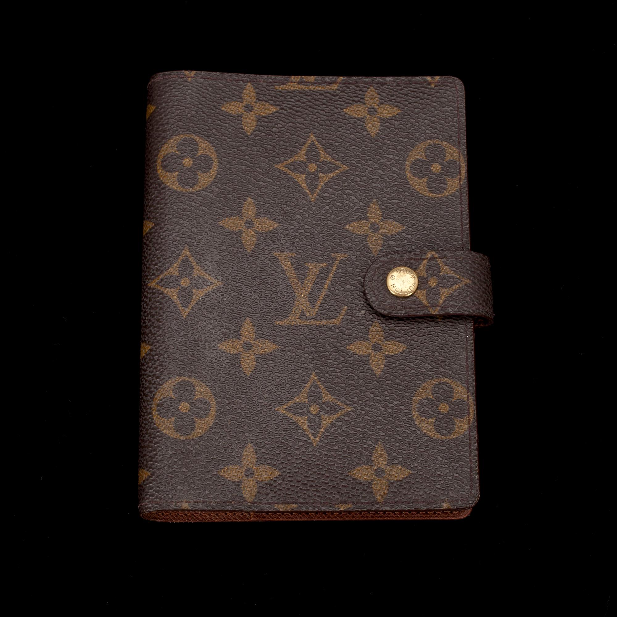 FILOFAX, "Small Agenda Ring Cover" Louis Vuitton.