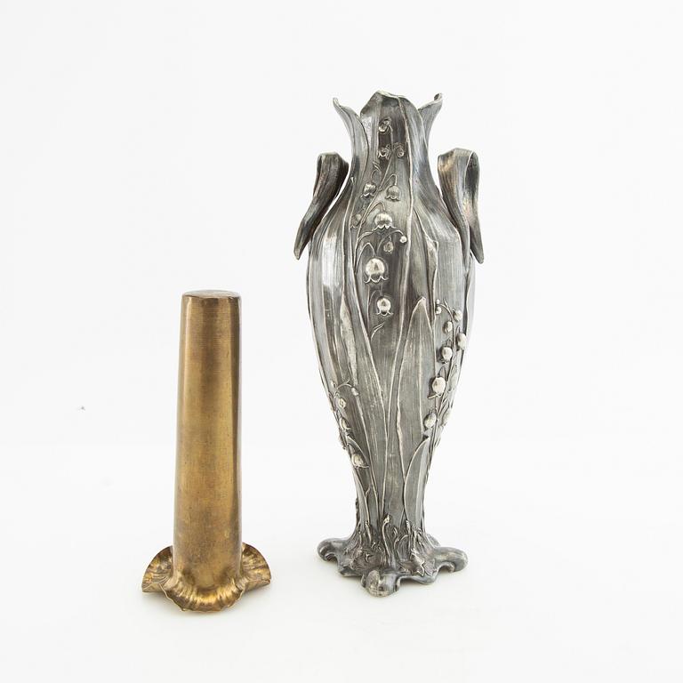Vase Jugend early 20th century pewter.
