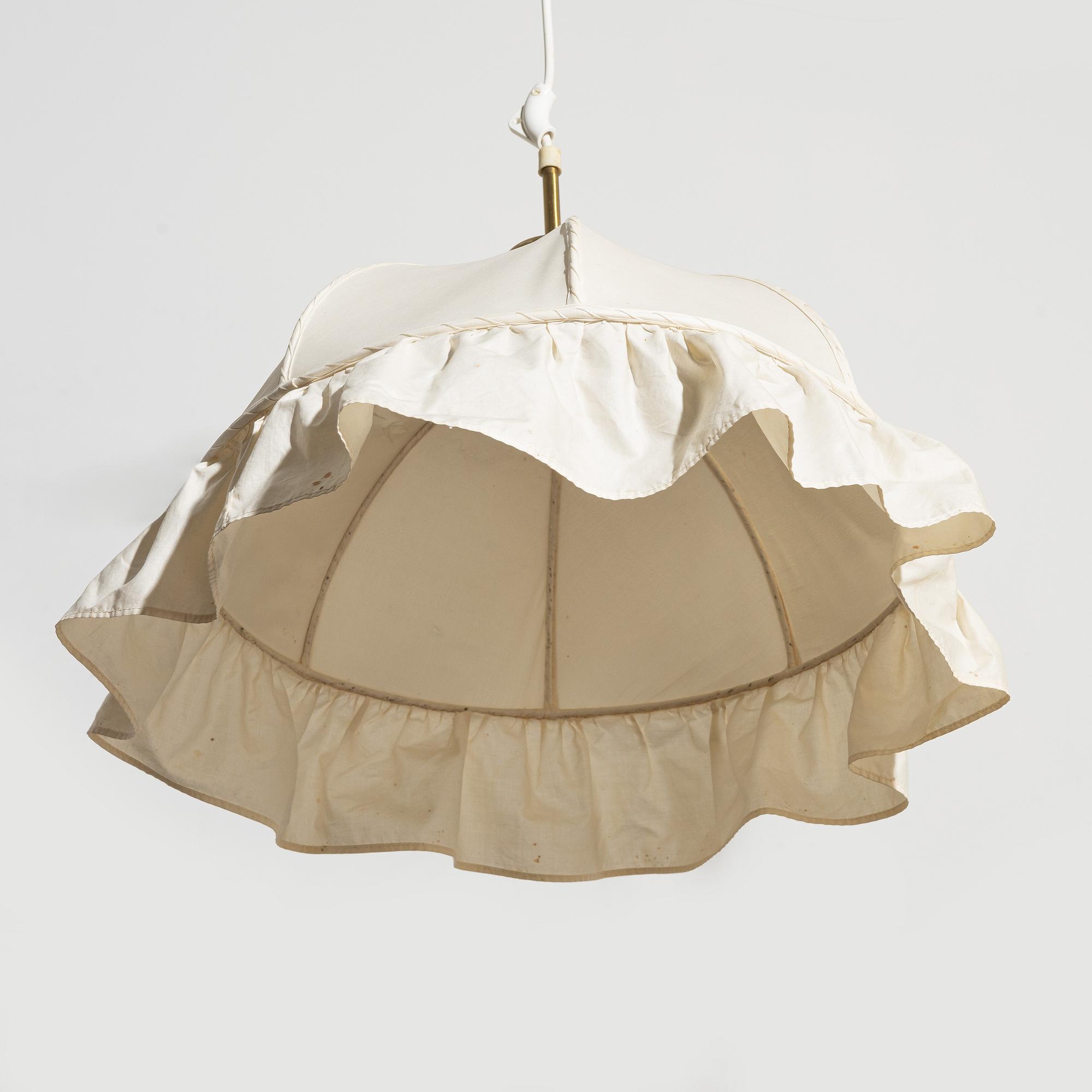 Josef Frank, A model 2562 ceiling lamp, Svenskt Tenn.
