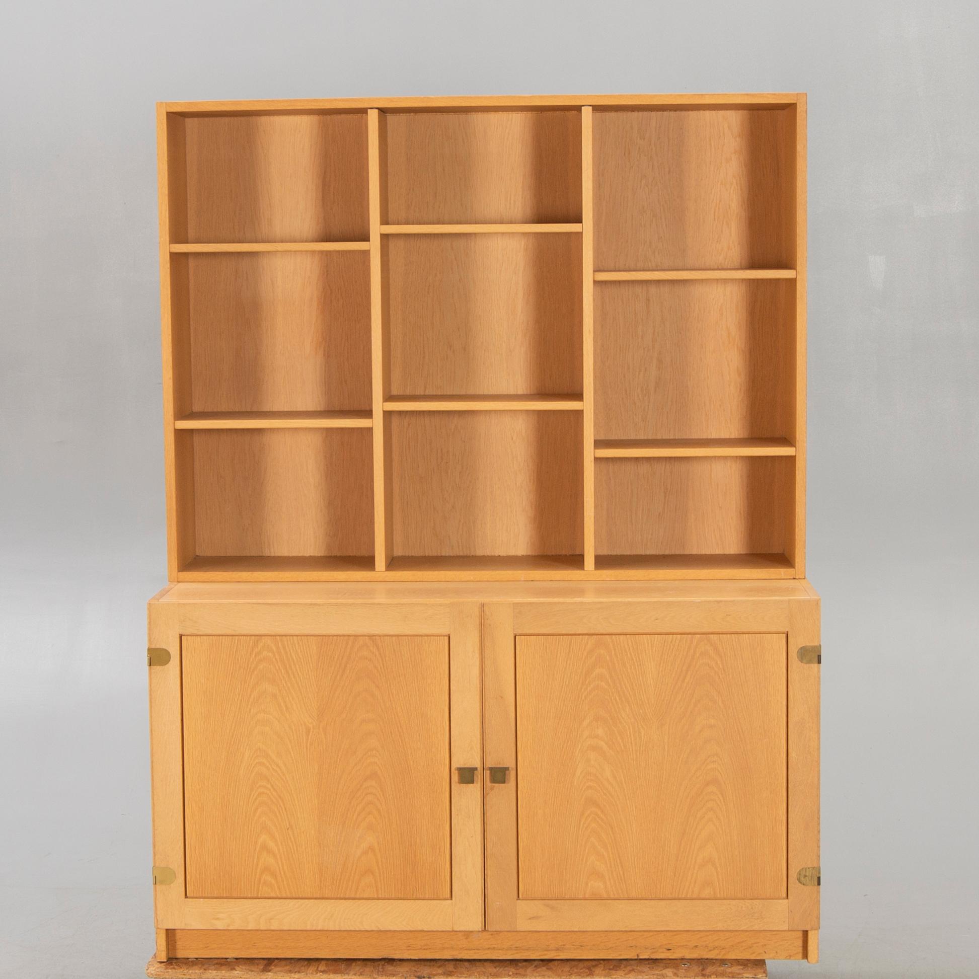 Cabinet / bookshelf, oak, HG furniture, Denmark.